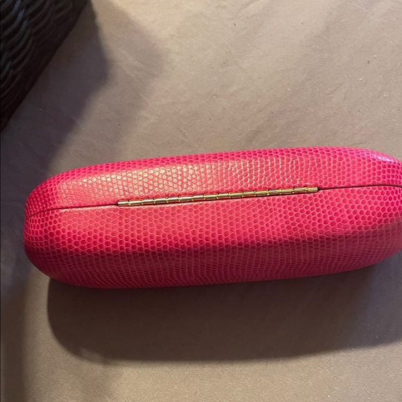 Lilly Pulitzer Vibrant Pink Eyeglass Case - Picture 4 of 4